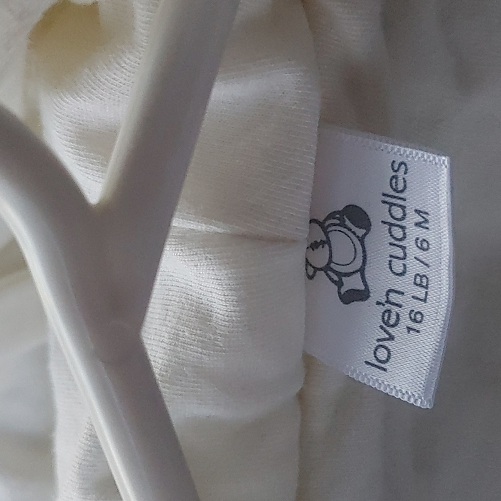 Love'n Cuddles one piece snowsuit 16LB 6M - Picture 7 of 7